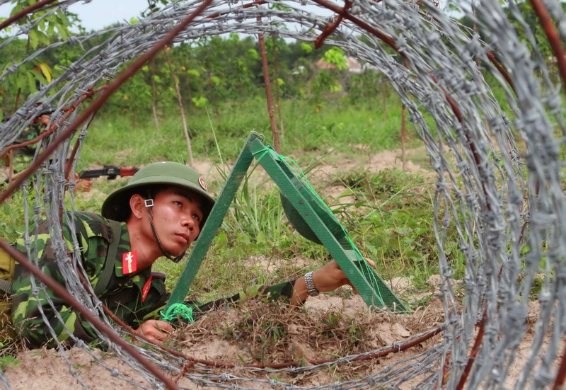 Vượt cửa mở